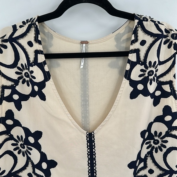 Free People Geodesic Dunes Ivory Combo Embellished Small - Picture 5 of 8